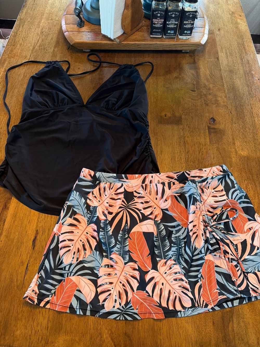 2 piece swim suit.  Black halter and floral bottoms XL.